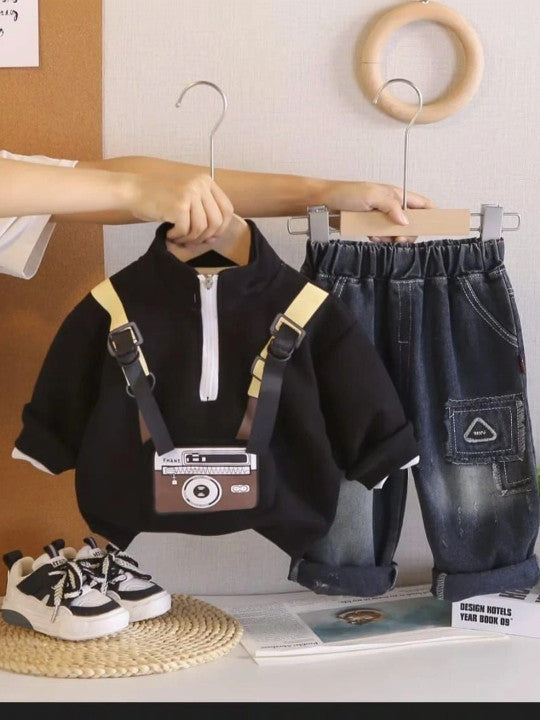 Boys Printed Sweatshirt With Trousers