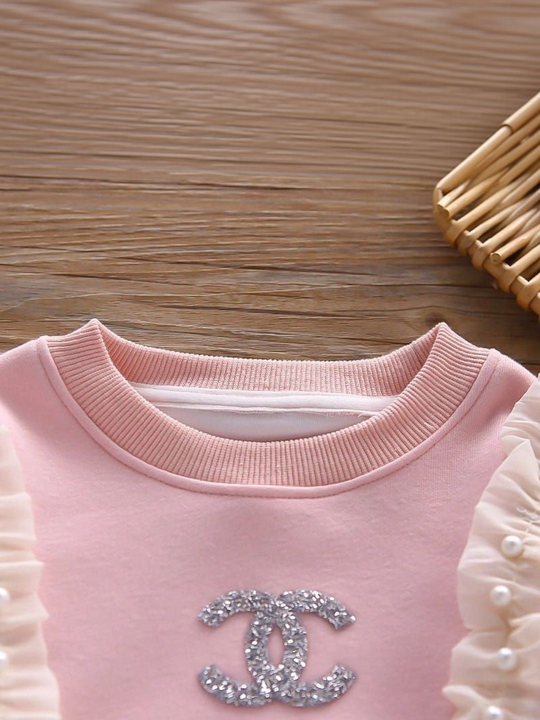 Girls Embellished Sweatshirt With Trousers