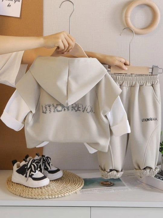 Boys Printed Hooded  Sweatshirt With Trouser