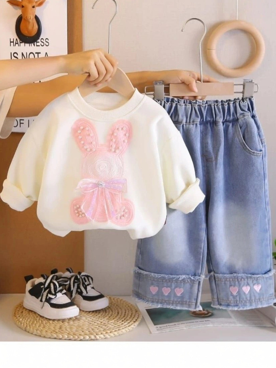 Girls Embellished Sweatshirt & Trousers